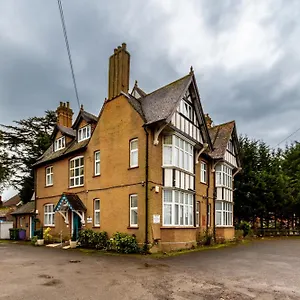  Hotel Gatwick
